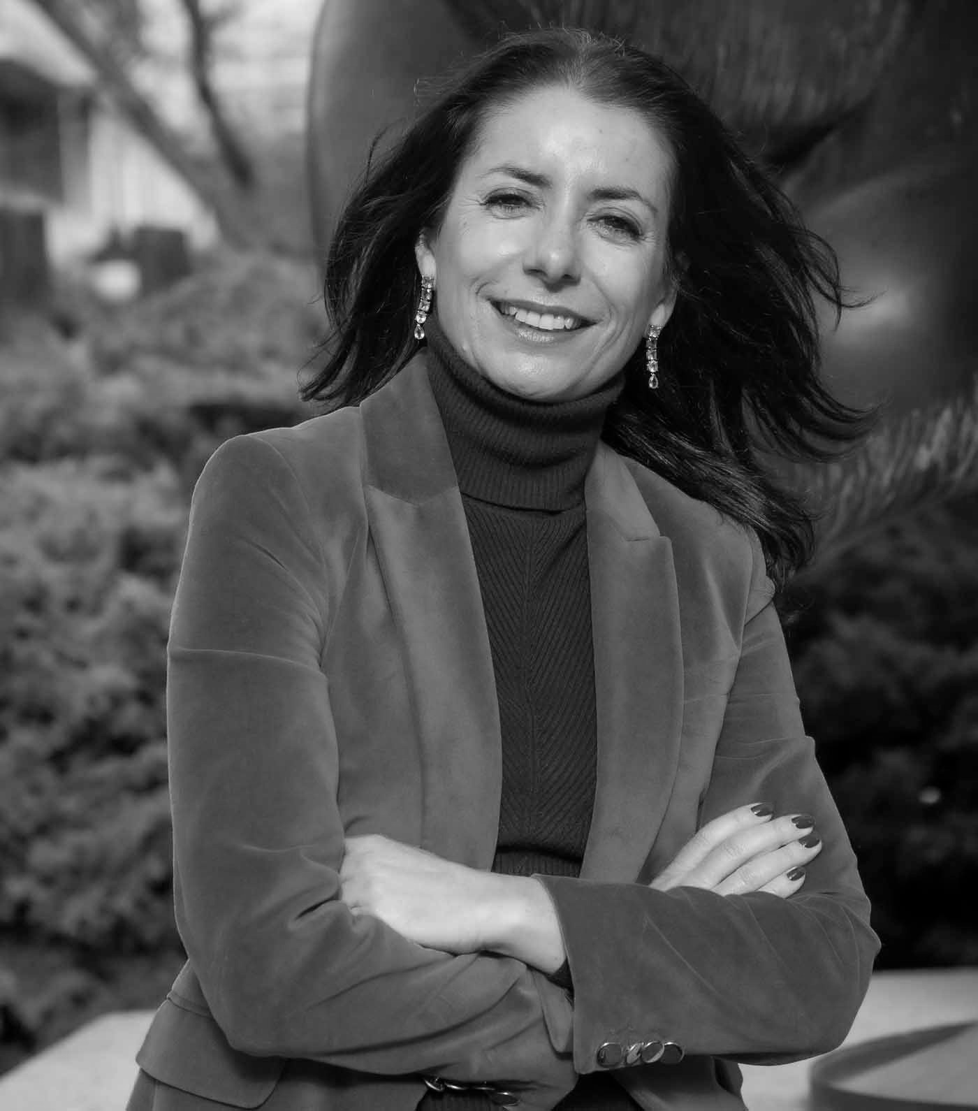 DOÑA MARIA DE LA VEGA MENDEZ-NAVIA GARCIA        